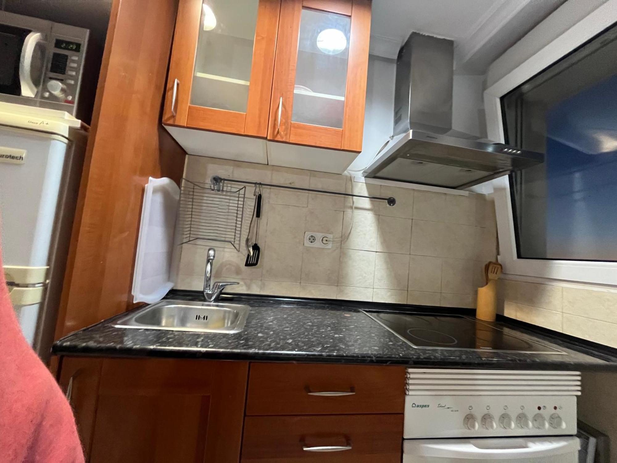 Pisos Con Piscina De Temporada Corta Estancia Μαδρίτη Εξωτερικό φωτογραφία